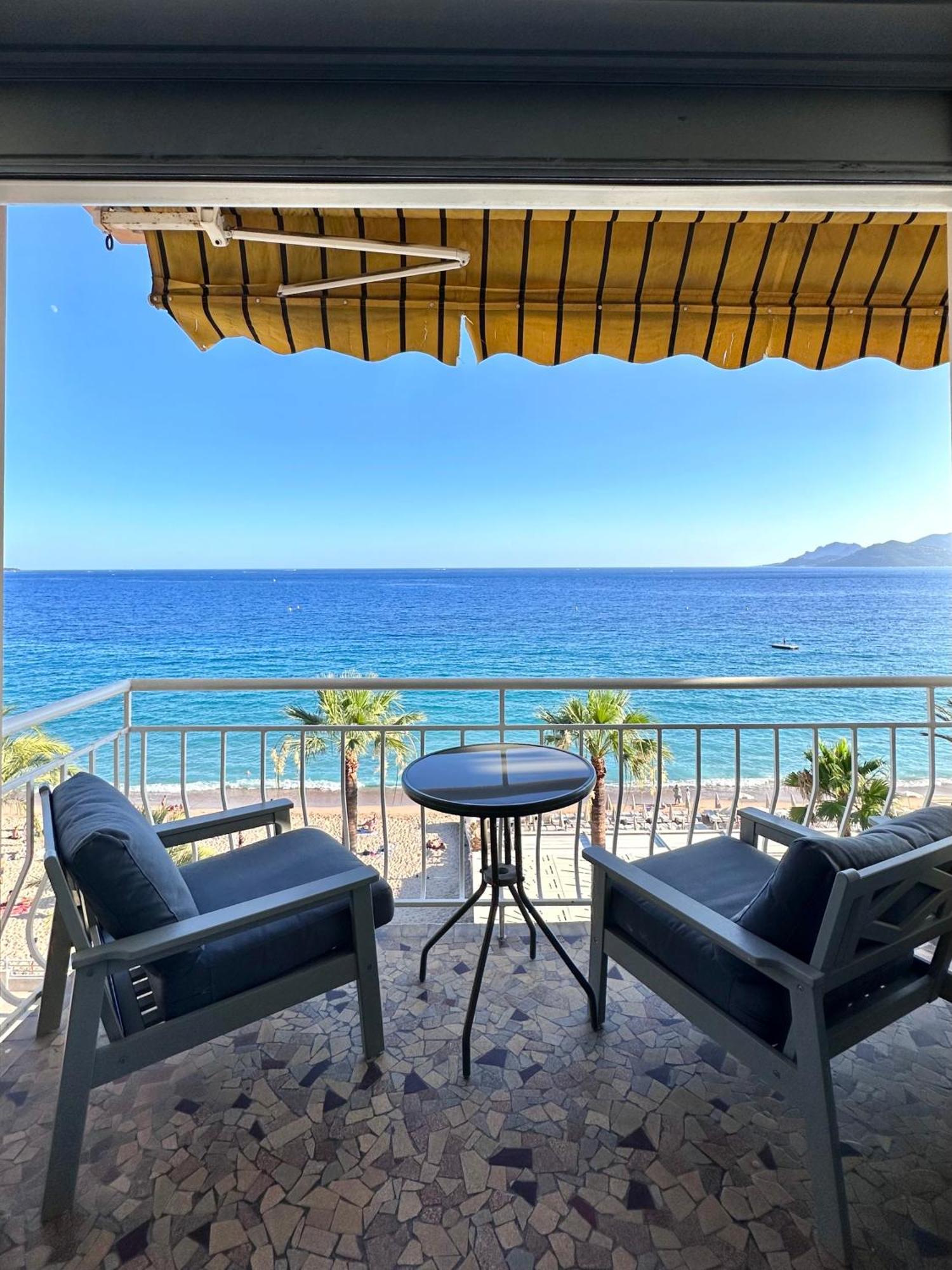 Plage Du Midi- Vue Sur Mer Standing Presta Cannes Exterior foto